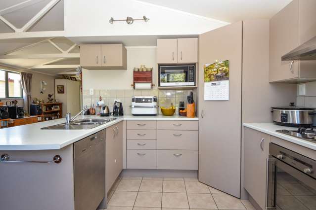 6 Kupe Drive Carterton_2