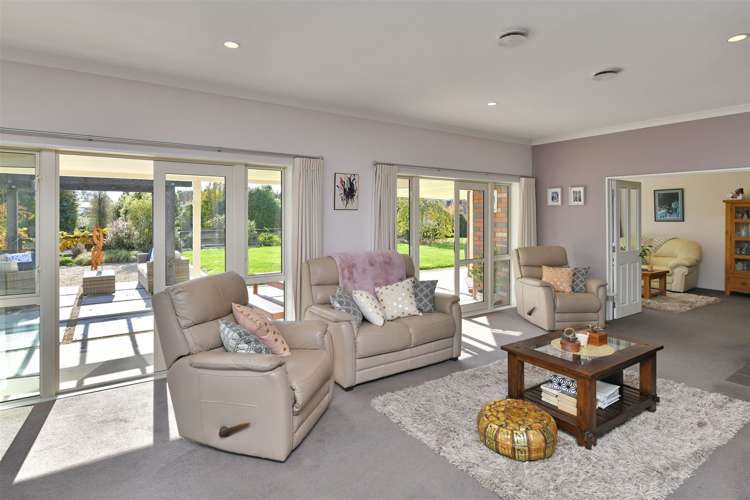 239 Kennedys Hill Road Cust_5