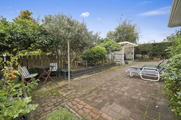 8A Gemini Place Kawaha Point_23