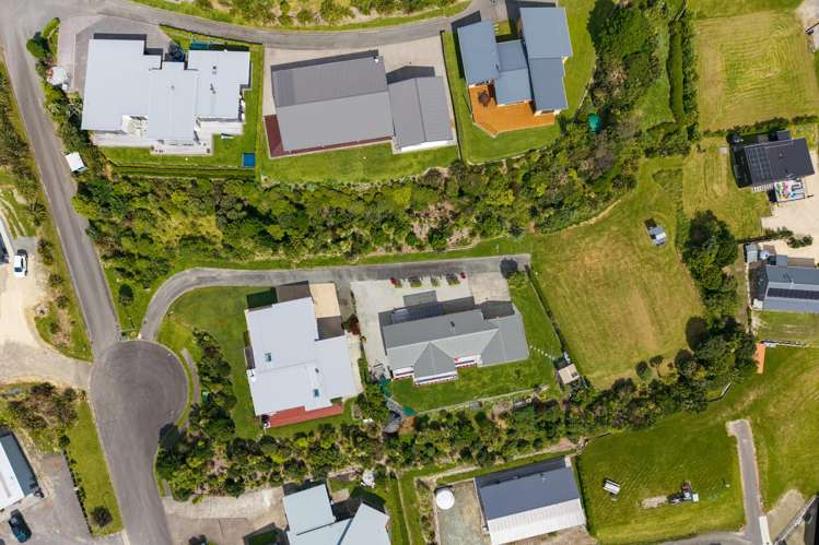 18 Mahia Heights Drive Mahia_9