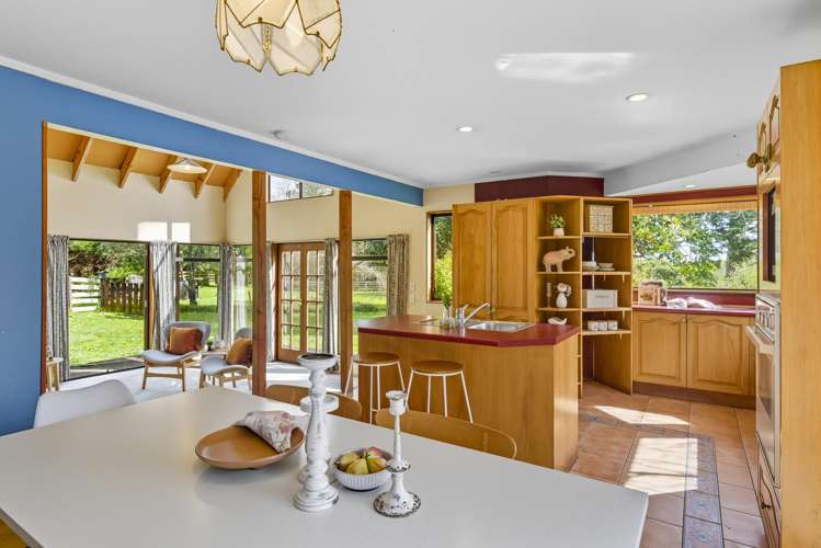 345 Mazengarb Road Paraparaumu_8