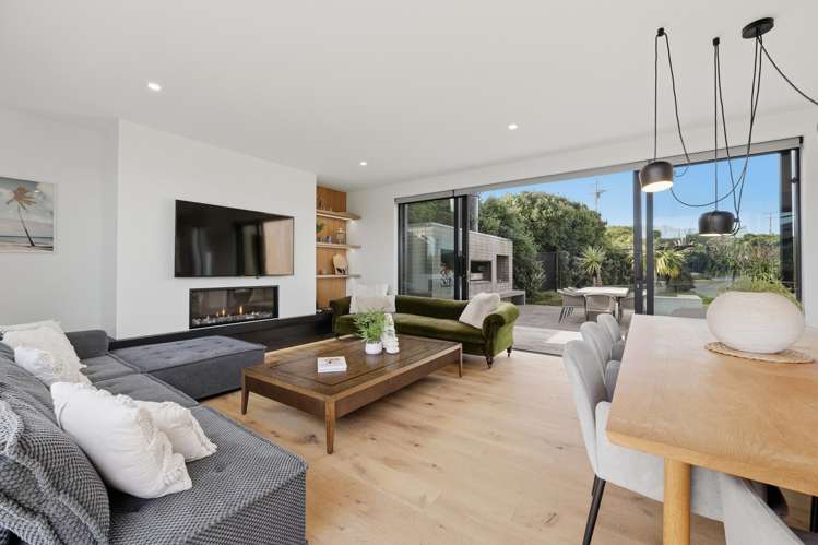 1371 Taieri Mouth Road Taieri Mouth_7