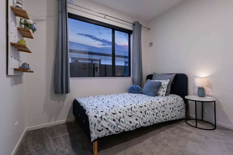 23 Siren Street Wainui_15