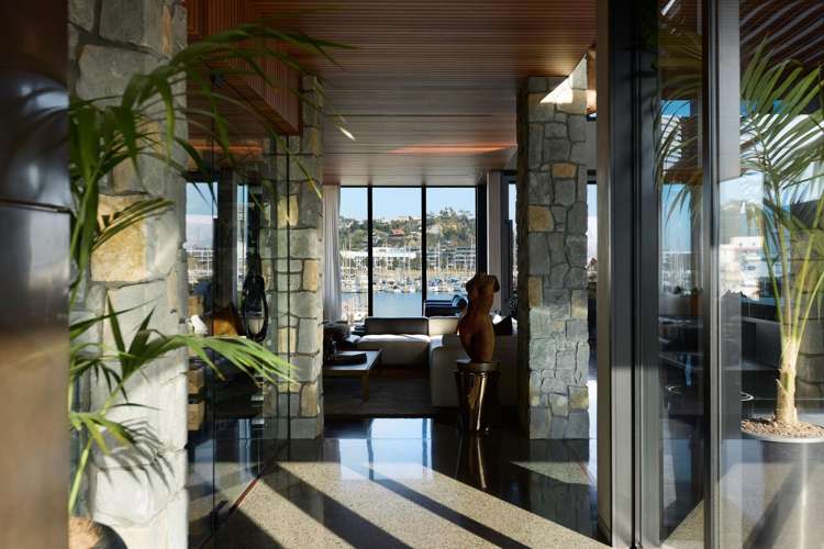 3 Meeanee Quay Westshore_11