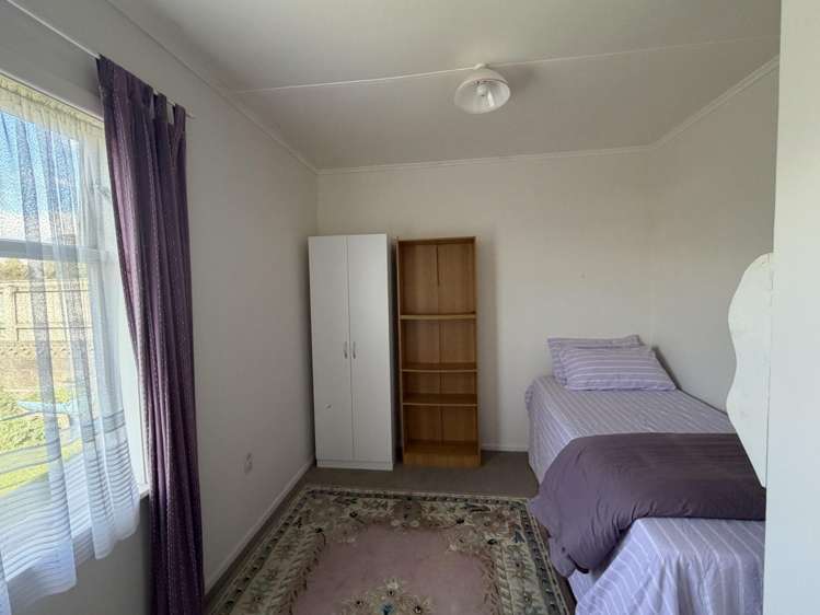 5 Raleigh Street Waitara_12