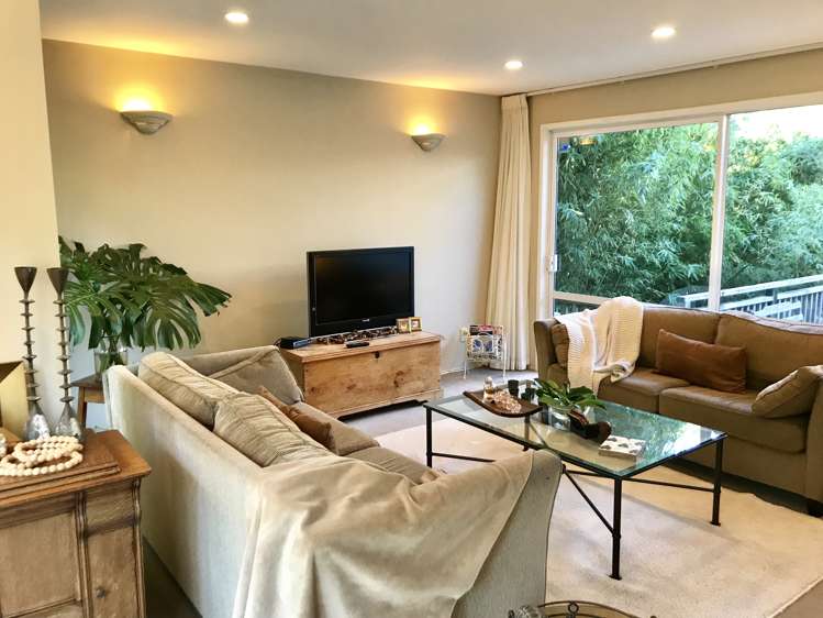 36 Peter Terrace Castor Bay_5