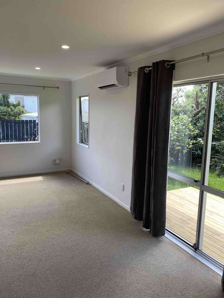 2/4 Northall Road New Lynn_6