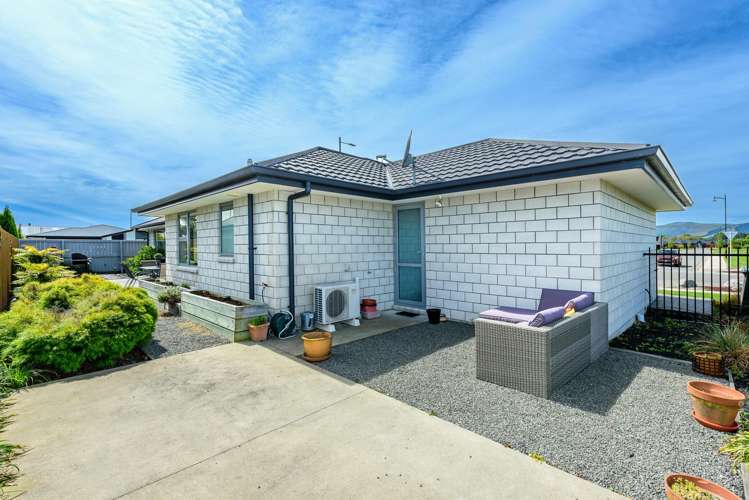 37 Eastfield Drive Lincoln_23