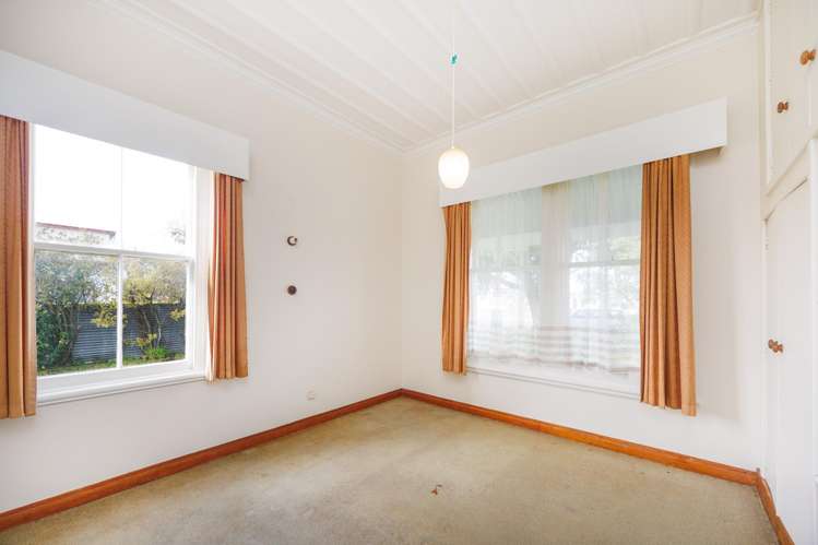 192 Kimbolton Road Feilding_10