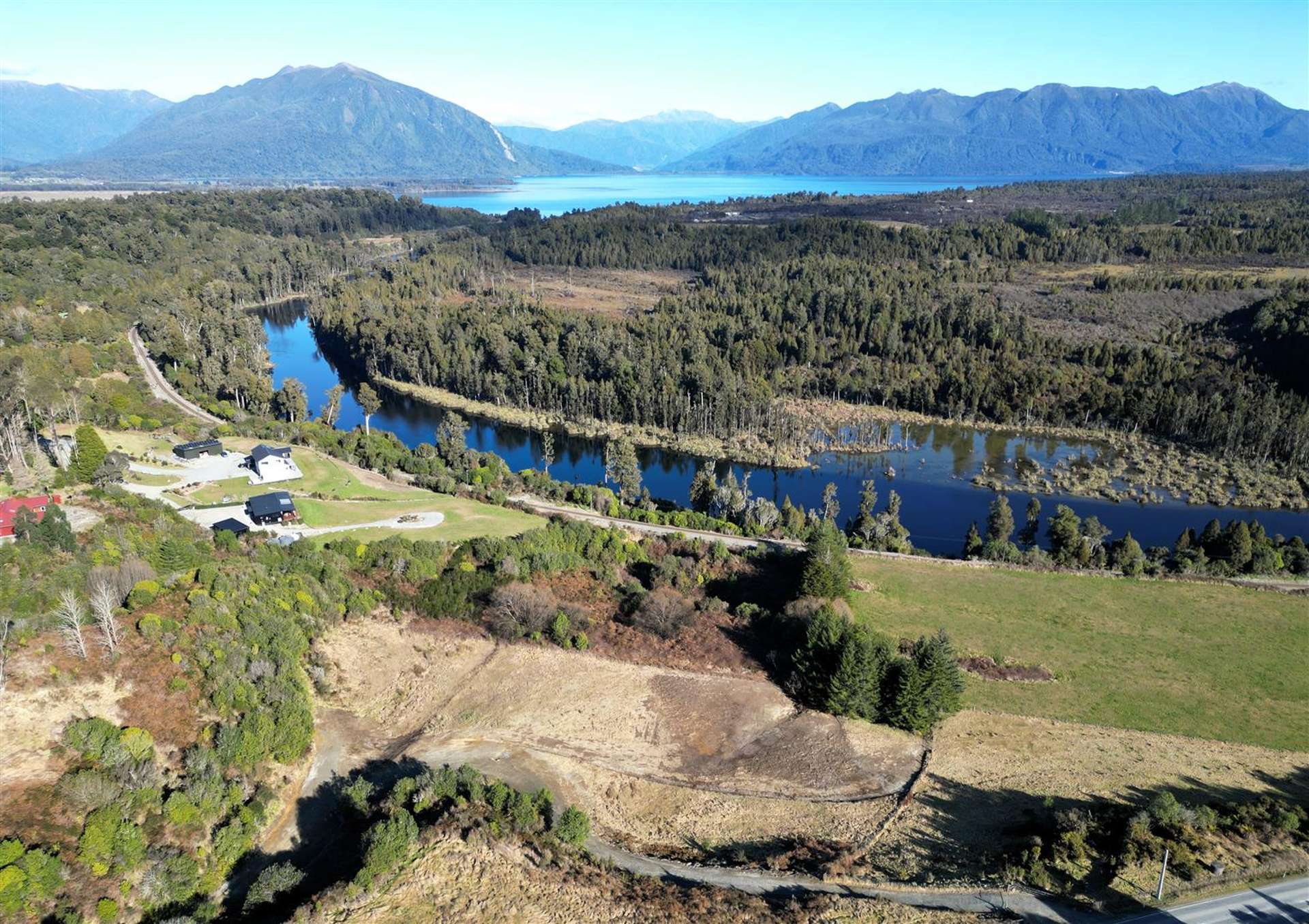 Arnold Valley Road Moana_0