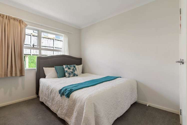 42 Jerpoint Drive Flat Bush_14