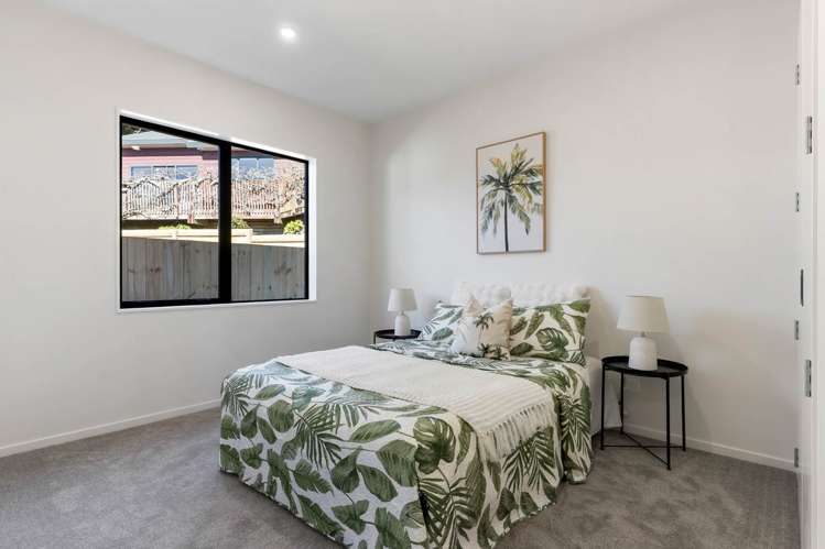 167 Otuwairoa Esplanade Opaheke_22