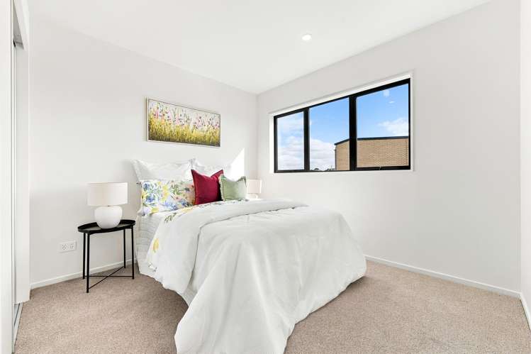 2 Falcon Crescent Hobsonville_15