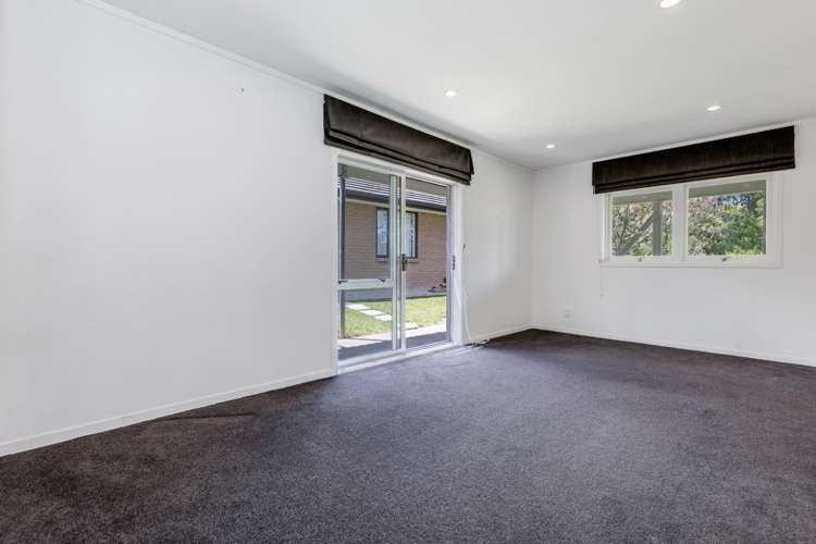 13 Highlight Parade Te Atatu South_15