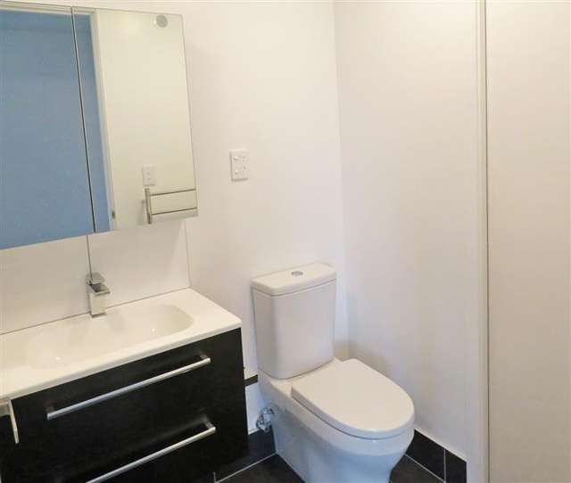 102a/321 Jackson Street 1336_1