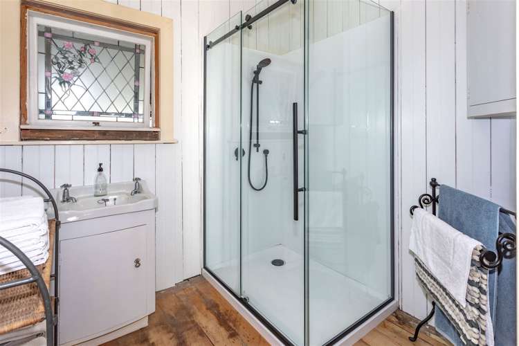 446 State Highway 25 Waitakaruru_10