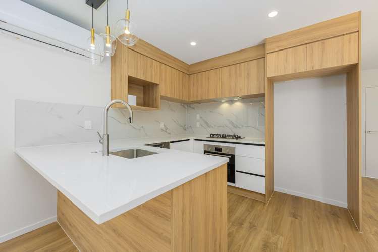 4/6 Woodhouse Place West Harbour_29