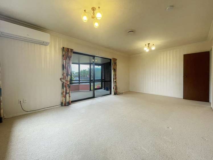 9 Lowry Avenue Redwood_5