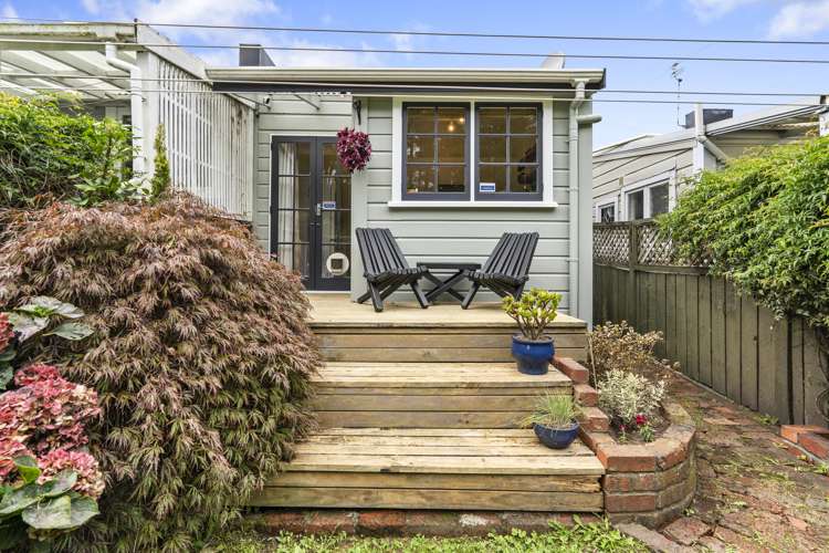 8 Royal Street Berhampore_8