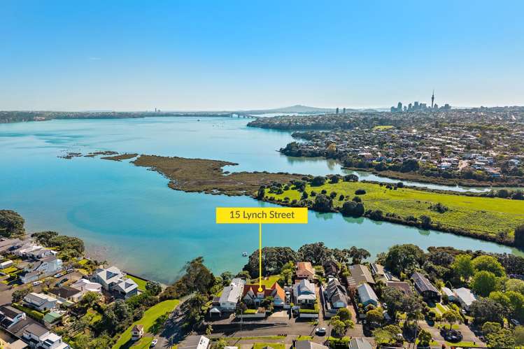 15 Lynch Street Point Chevalier_0