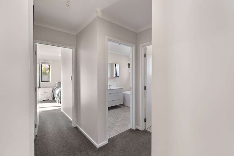 11 Rayner Lane Marton_15