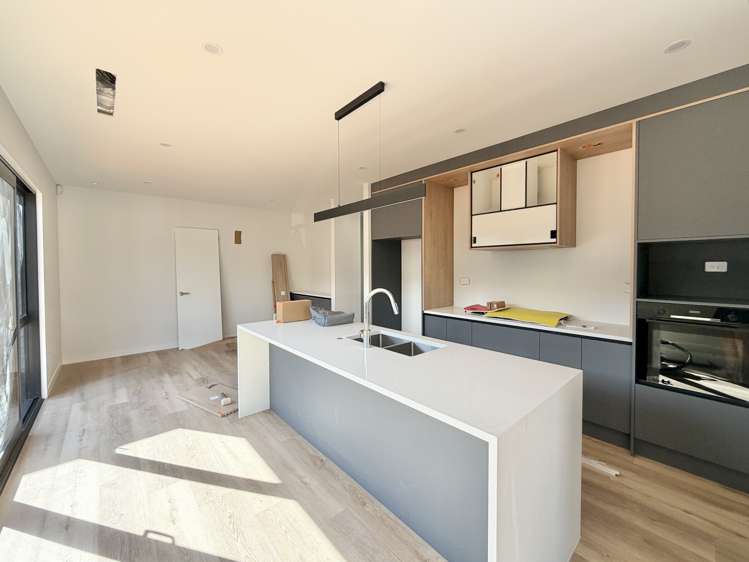 407 Te Taruna Drive_2