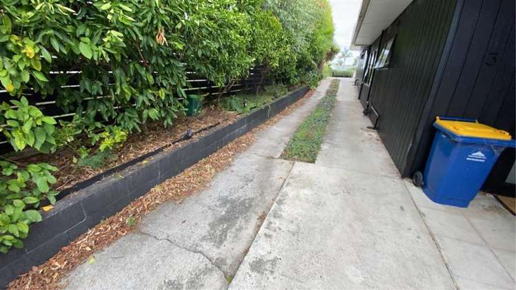 3/246 Lake Road Hauraki_20