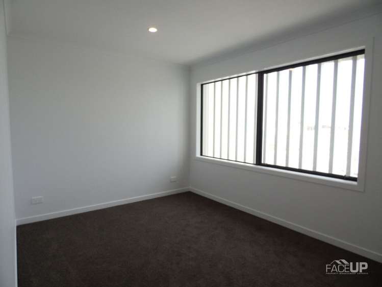5 Hudson Bay Road Hobsonville_5
