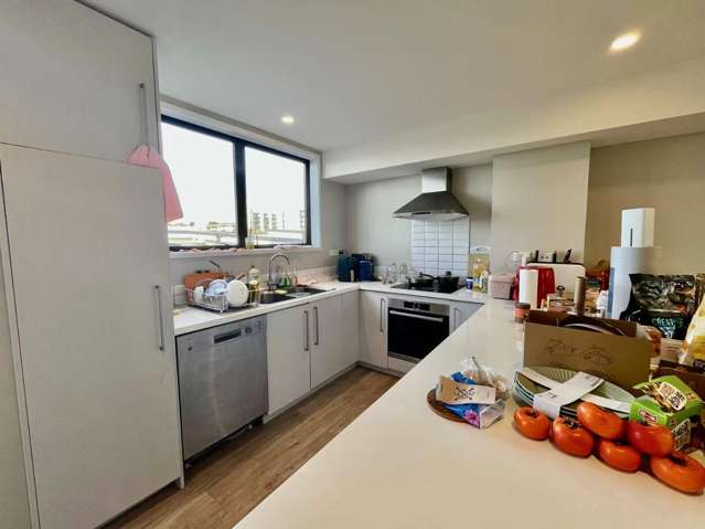 20/1 Glenside Crescent Eden Terrace_1