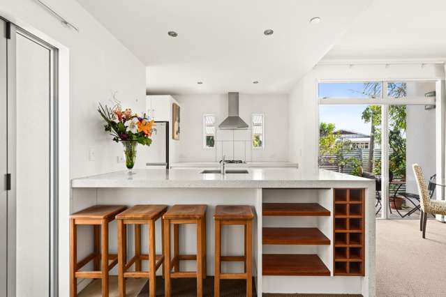 Ahuriri Oasis by the Sea