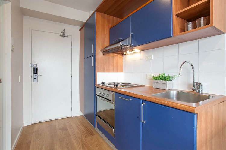 10B/82 Wakefield Street City Centre_1