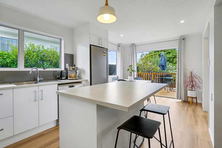 50 Kohe Street Parahaki_2