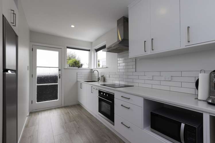 3/9 Pitt Place St Albans_6