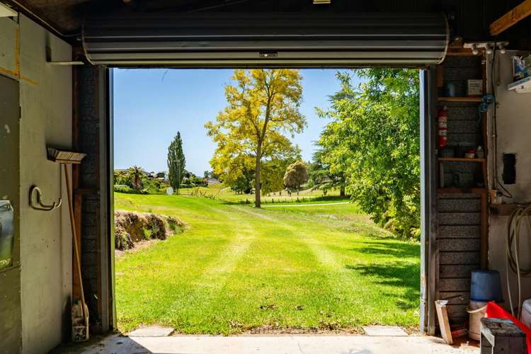 38B Links View Drive_0