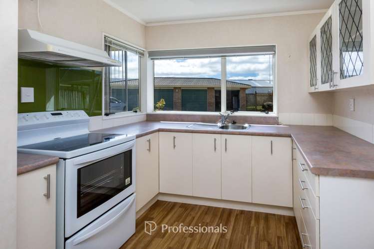 41/17 John Street Trentham_12