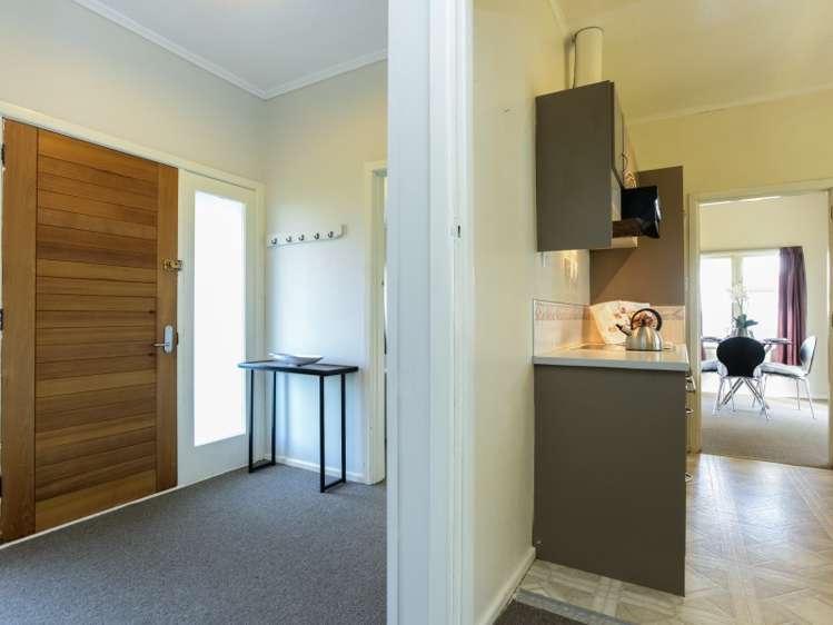 1022 Totara Street Mahora_13