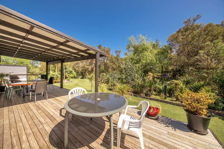 26 Banbury Street Waimangaroa_16