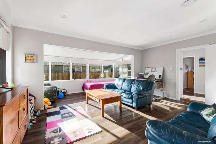 37 Fernaig Street Papakura_7