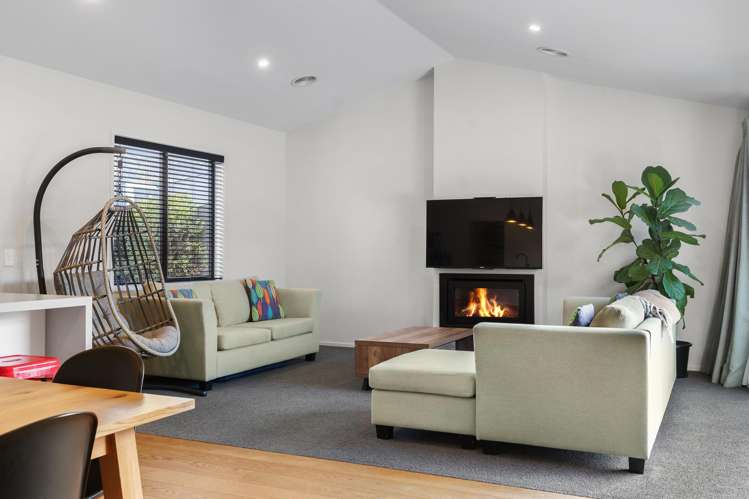 12 Regent Street Lower Shotover_5