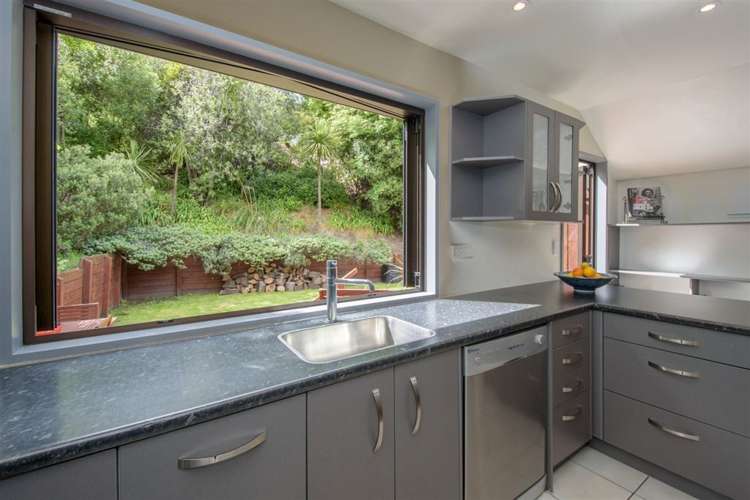 251 Fernhill Road Fernhill/Sunshine Bay_11