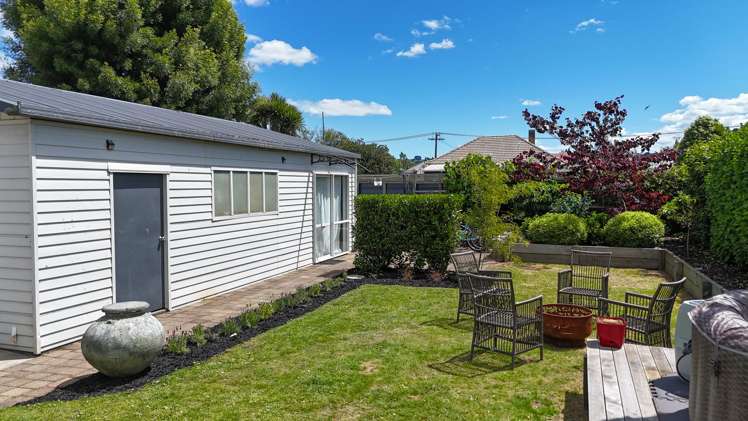 11 Puriri Crescent Hillcrest_16