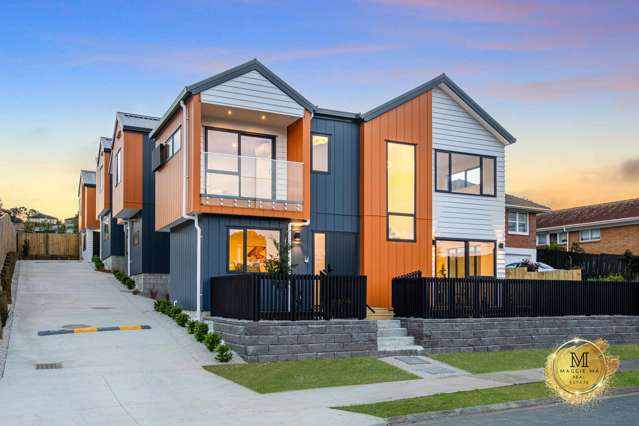 Private & Modern Living with Courtyard