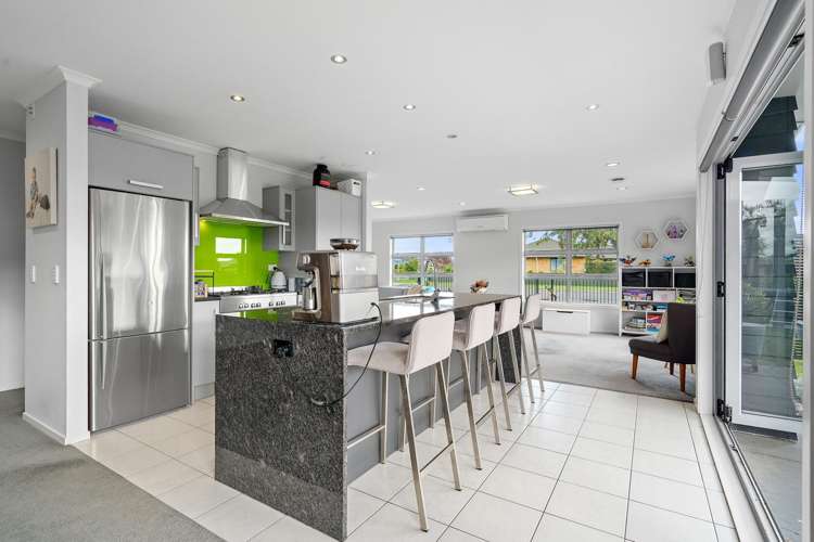 18 Tulip Drive_2