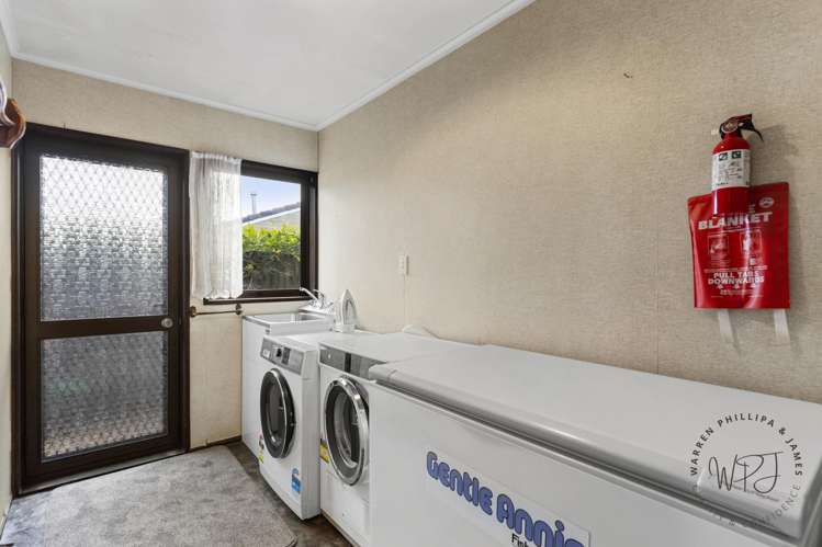 67 Carnoustie Drive Wattle Downs_19