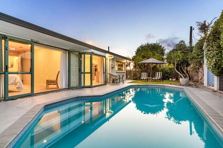 2b Marama Street Torbay_21