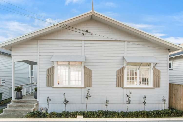 38 Rocklands Avenue Mount Eden_0