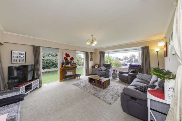 4 Nancy Avenue Feilding_2