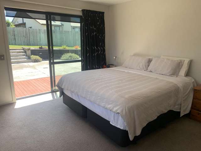 51 Frye Crescent Albert Town_3