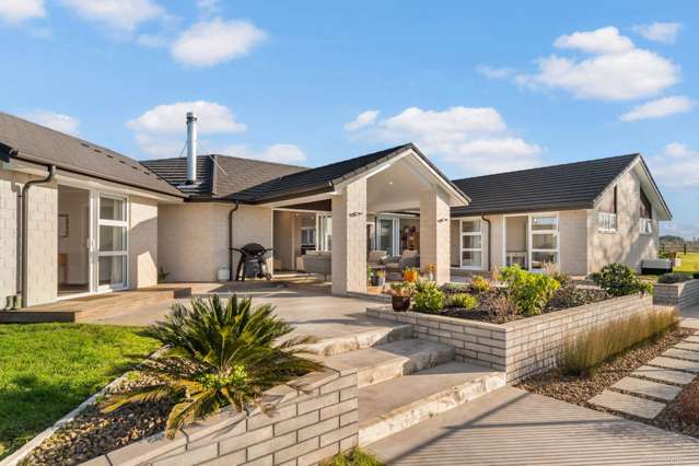 75 Waimanu Awa Road Runciman_1