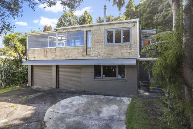 1114 Huia Road Huia_1